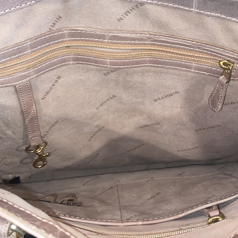 Brahmin Tan Alligator print Satchel Style handbag. - Picture 16 of 16